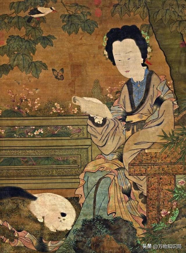古代嫔妃为何总戴长指甲套?除了美观之外,更多的是为了方便皇帝