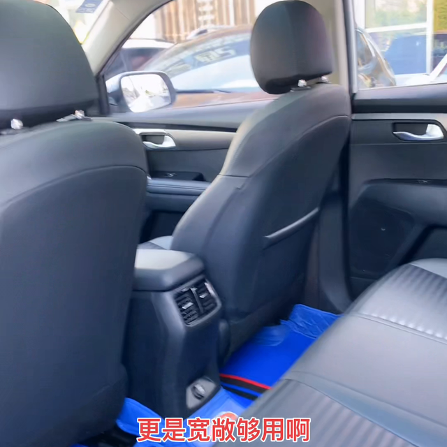 新到2019年起亚智跑,私家一手车,原版原漆,仅行驶3...