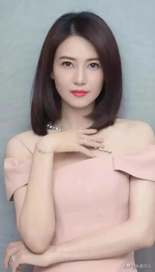 和美女房东同居的日子「三十」