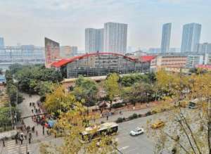 成都五块石汽车站(成都五块石客运站正式关闭 原客运班线调迁至8个车站)