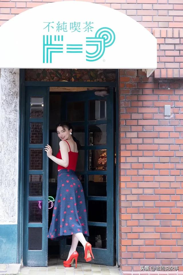 日本美少女坂卷有纱写真集