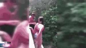 比基尼美女被恶搞(比基尼少女遭损友恶搞 18米高处被推落沉入瀑布塘)