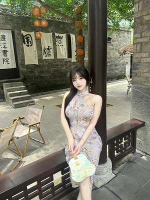 一条大美女(美女写真欣赏07∶丰满漂亮女生，真是yyds)