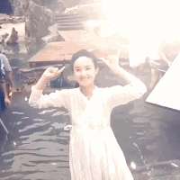 狂叉美女动态图(开心如你，女神赵丽颖)