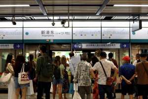 广州到石潭汽车时刻表(第136届广交会将至，广州地铁四、八号线将启用专用时刻表)