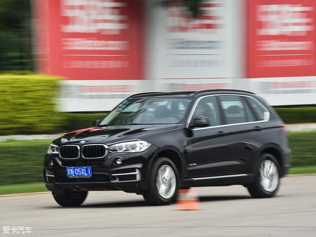 有情怀更有实力 试驾新款Jeep大切诺基