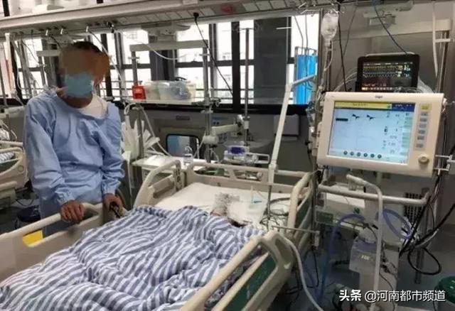 一岁多女童被钢管戳胸、烟头烫肤,最后被母亲男友摔死,检察官边办案边流泪