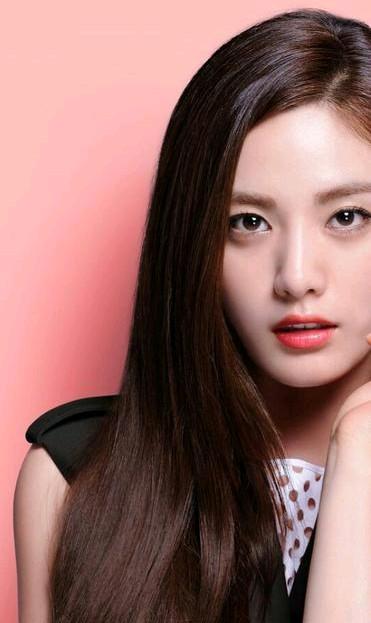 连续蝉联三届“世界第一美女”的人,有多美?她的颜值该有多高?