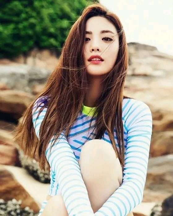 连续蝉联三届“世界第一美女”的人,有多美?她的颜值该有多高?