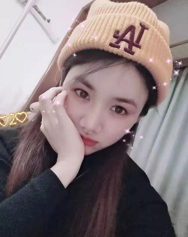 上海90后“美小护”忍痛剪去8年长发,只因为她要去……