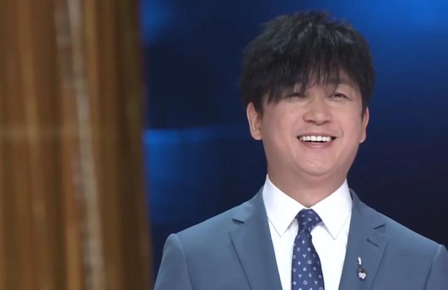 鹅厂盛典:杨幂水嫩小性感,鞠婧祎上半身稳赢,白百何模样大变
