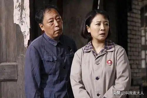 倪大红:因太丑无戏可演,娶了倪萍亲妹妹,婚后30年为何0绯闻