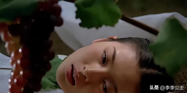 “韩国妖妇”李美淑的5部撩人大片