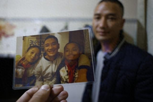 持续关注|离家34年,只记得“家离昆明很近”,他终于要见到妈妈了