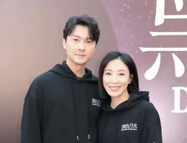 杨茜尧教老公点“出轨”？罗子溢呷“过期醋”，搬张智霖同太太激情戏“掩饰”过错~