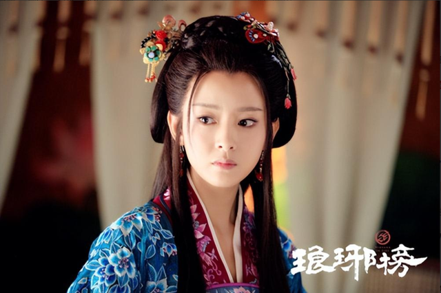 她,从歌手到演员,36岁演“最美乘务长”火了