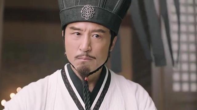 三国演义里把诸葛亮过誉到什么程度?其实不是吹过头,而是吹歪了