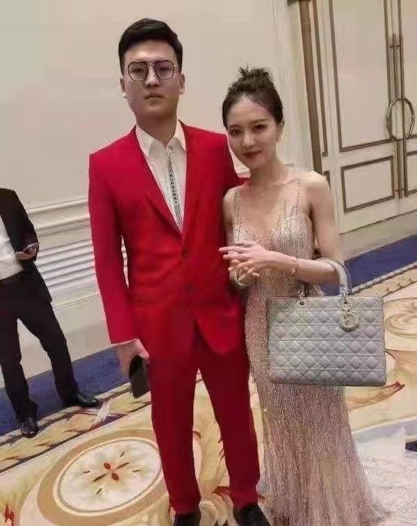 项思醒:瞒着男友和富二代订婚,被抓包后怎样了?还有人要她吗?