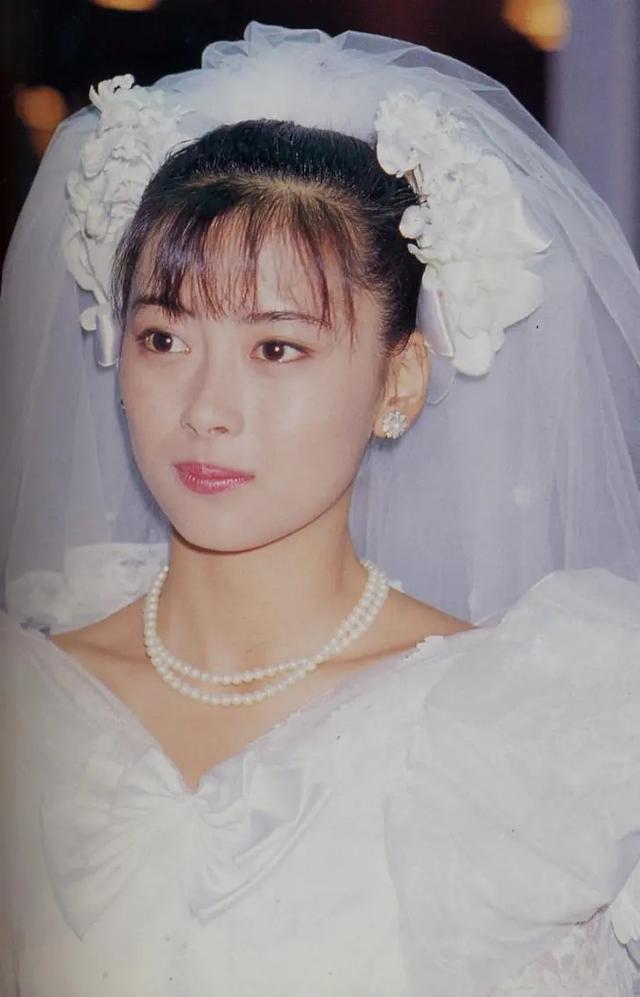 日剧女神中山美穗去世，小学时曾遭遇拐卖案，亲妹曾和李连杰合作