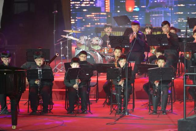 合肥市西园新村小学南校隆重举行“天鹅之声”2024新年音乐会