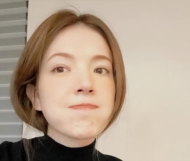 邱泽护花!和许玮甯合体现身酒宴,夫妻互动很甜蜜幸福