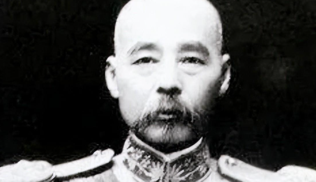 冯巩的曾祖父是大总统冯国璋,那你知道他母亲的家世有多牛吗?