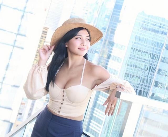 TVB前知名女星遭制作人骚扰!差点被强吻,对方开价2万包养一个月