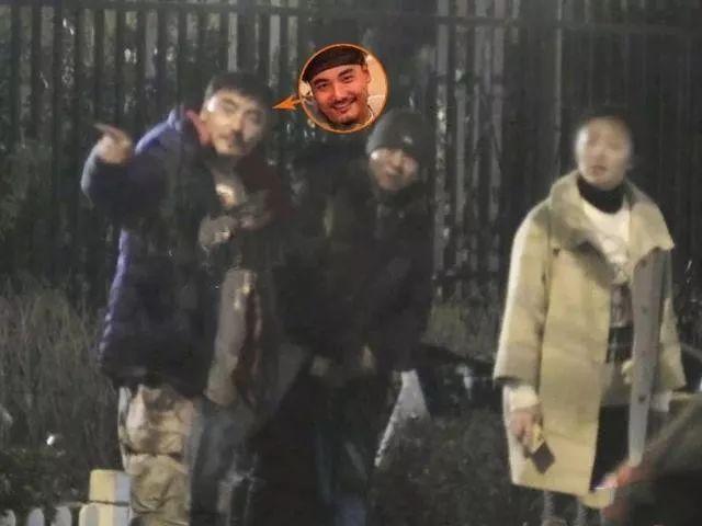 何洁二婚又传婚变,刁磊应酬后深夜不归家,神秘女子热情迎接