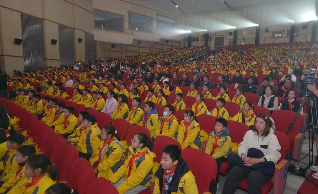 合肥市西园新村小学南校隆重举行“天鹅之声”2024新年音乐会