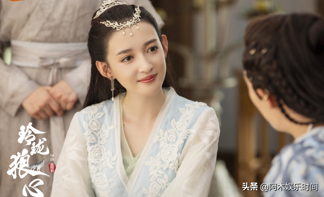 《玲珑狼心》首播意外好评，男女主人设成惊喜，连反派都很可爱