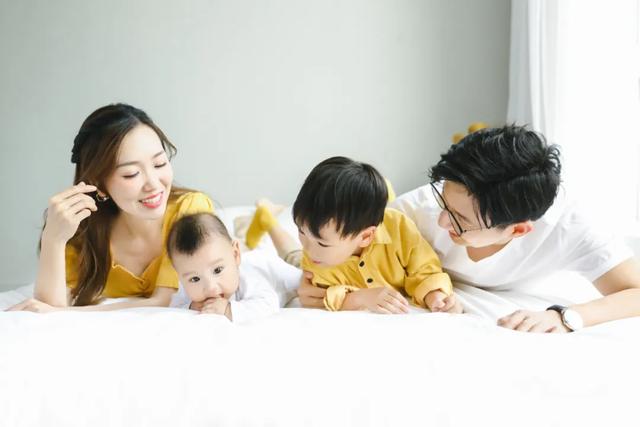 糕妈:超级实穿的亲子装,我们家是这么搭的