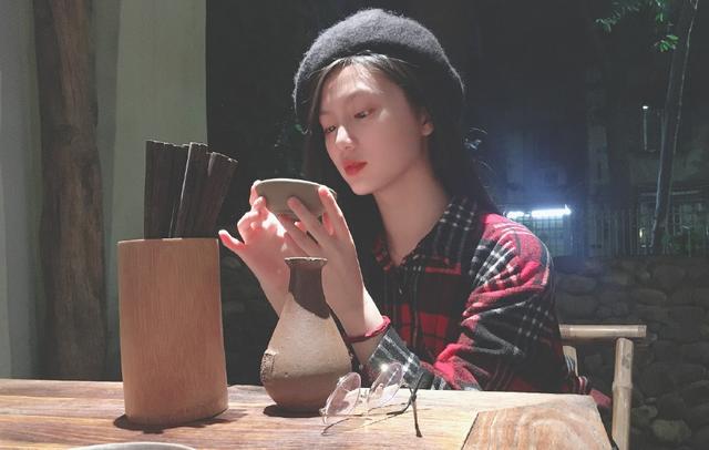 《舞法天女》的拉媞天女，曾演过吴磊的追求者，如今18岁越来越美