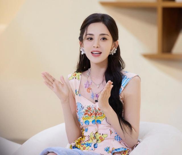 《我在你的未来吗》首播，娜扎魏大勋分享“情商修炼课”