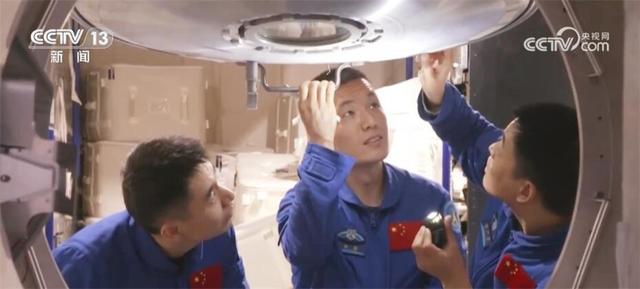 神十八“太空出差三人组”是如何选拔的？听一听总设计师的详细阐述