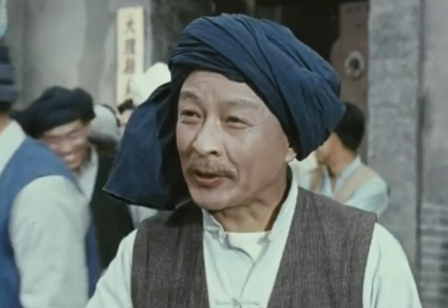 周文彬:正反派角色信手拈来,一辈子未婚,晚年开粥铺,74岁去世