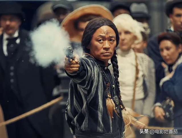 破15亿,看懂《唐探1900》8处细节,这次我读懂了陈思诚的深意