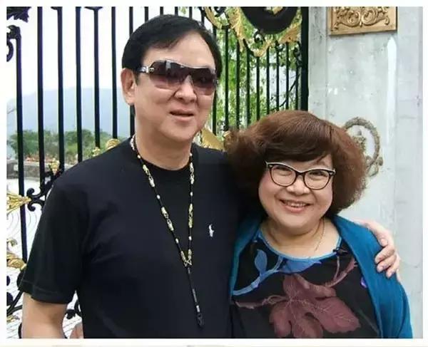 “肥姐”沈殿霞的苦情史,和她背后的大佬