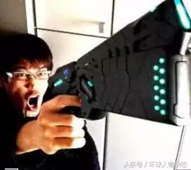 一个大叔油腻到了极致，其实也能到达人生巅峰