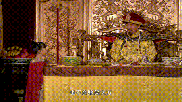 还记得《甄嬛传》里的胧月公主吗？她16岁了长这样