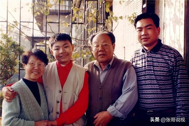 王孝忠：一路好走，鬼子专业户，协和语的鼻祖，一辈子为艺术献身