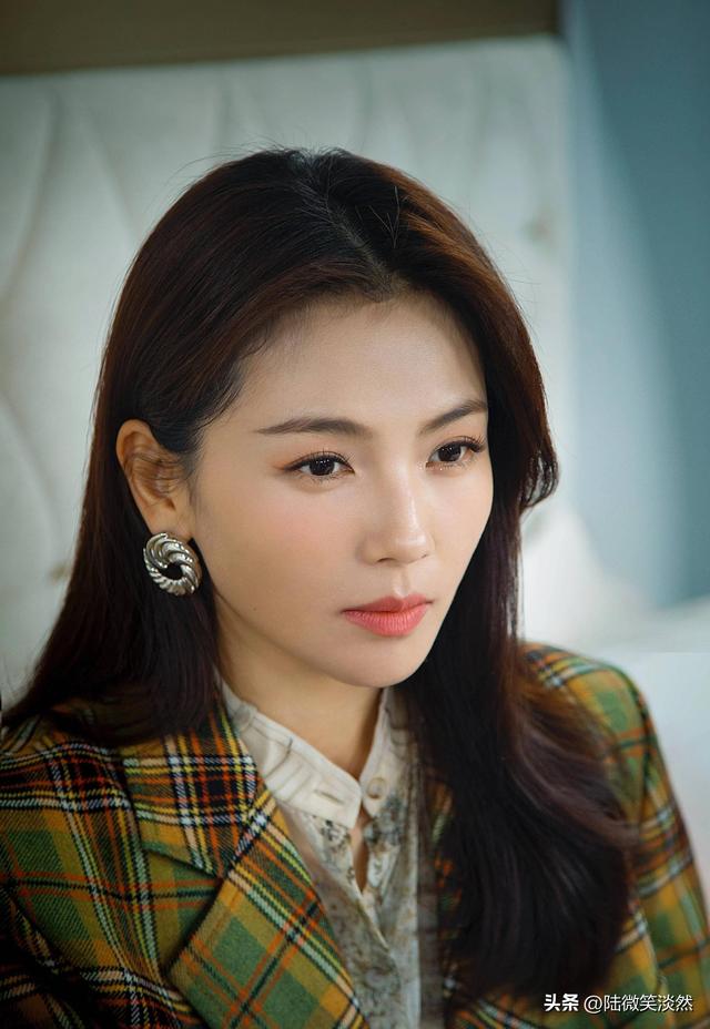 演员刘涛,最美图片12张,你喜欢哪张呢?