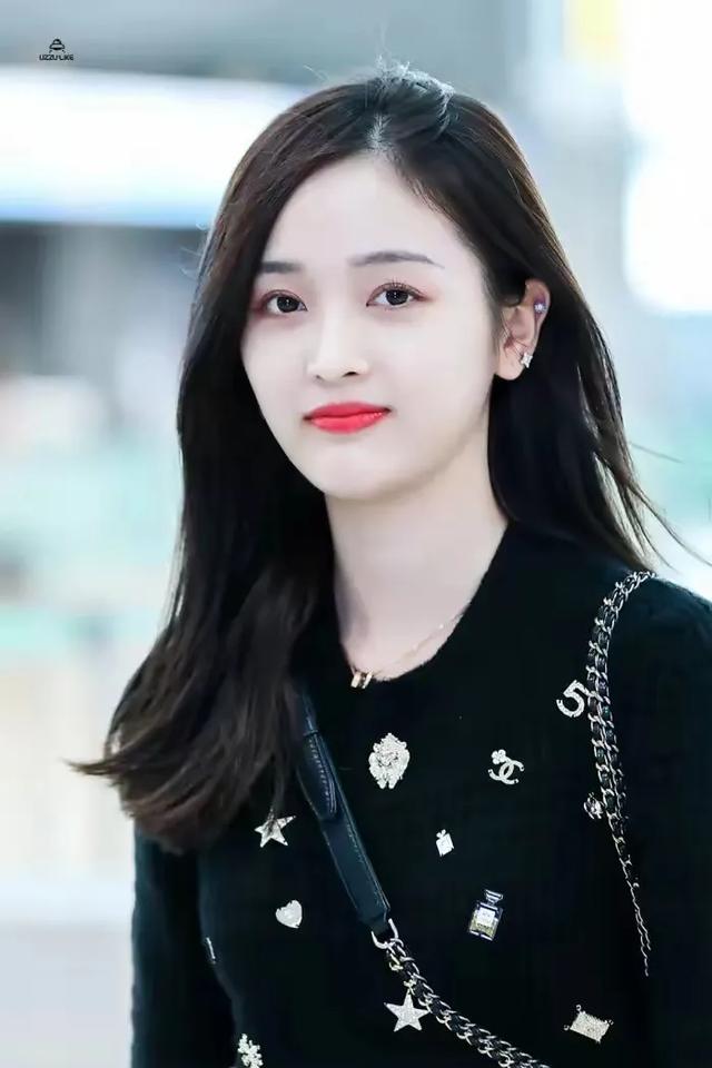 中国娱乐圈年青美丽的10位女明星,大家认可吗