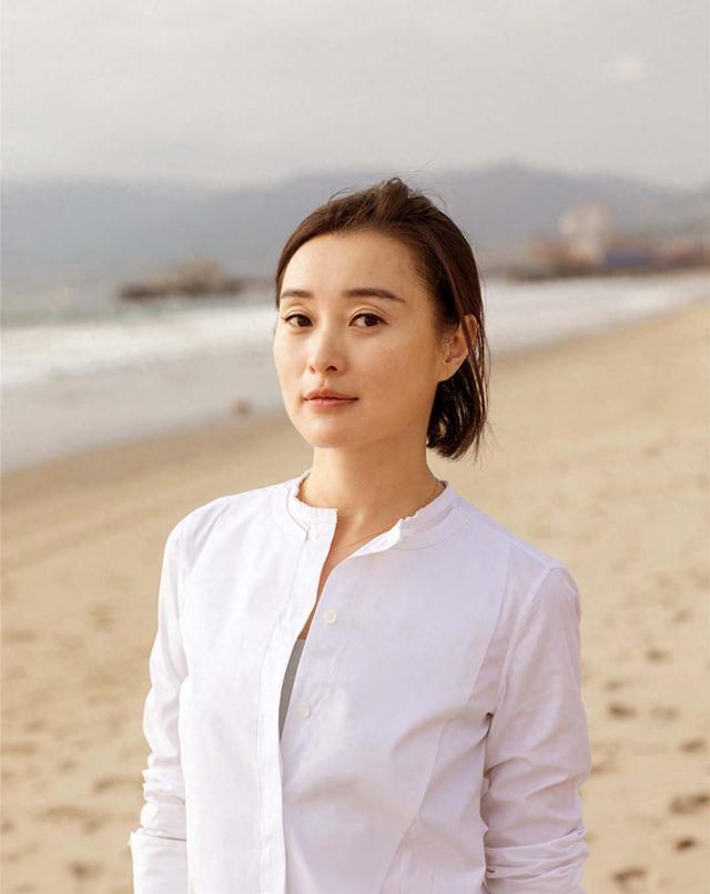 《扫黑风暴》主演吴越:在爱情中受过伤害,49岁仍未婚