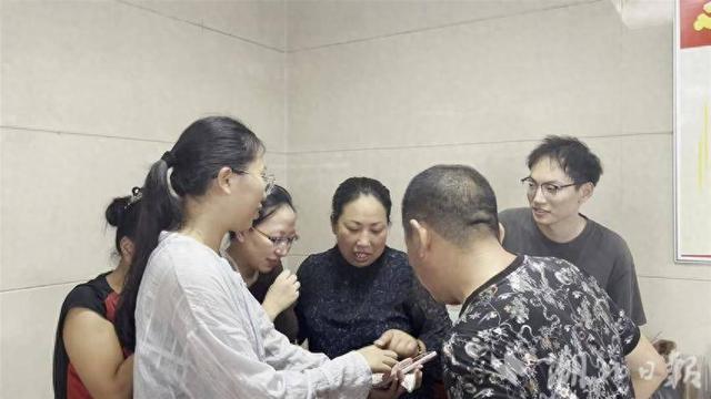 几代民警接力寻亲,襄阳公安最早儿童走失案迎来大团圆结局 走失50年的女儿回家了