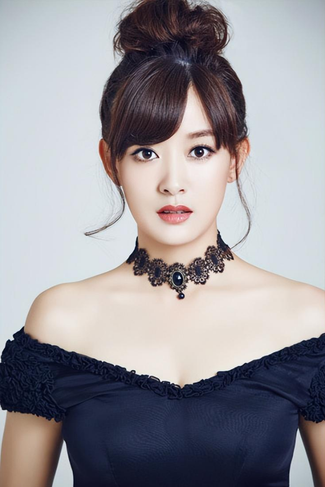 她,从歌手到演员,36岁演“最美乘务长”火了