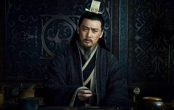 三国演义里把诸葛亮过誉到什么程度?其实不是吹过头,而是吹歪了