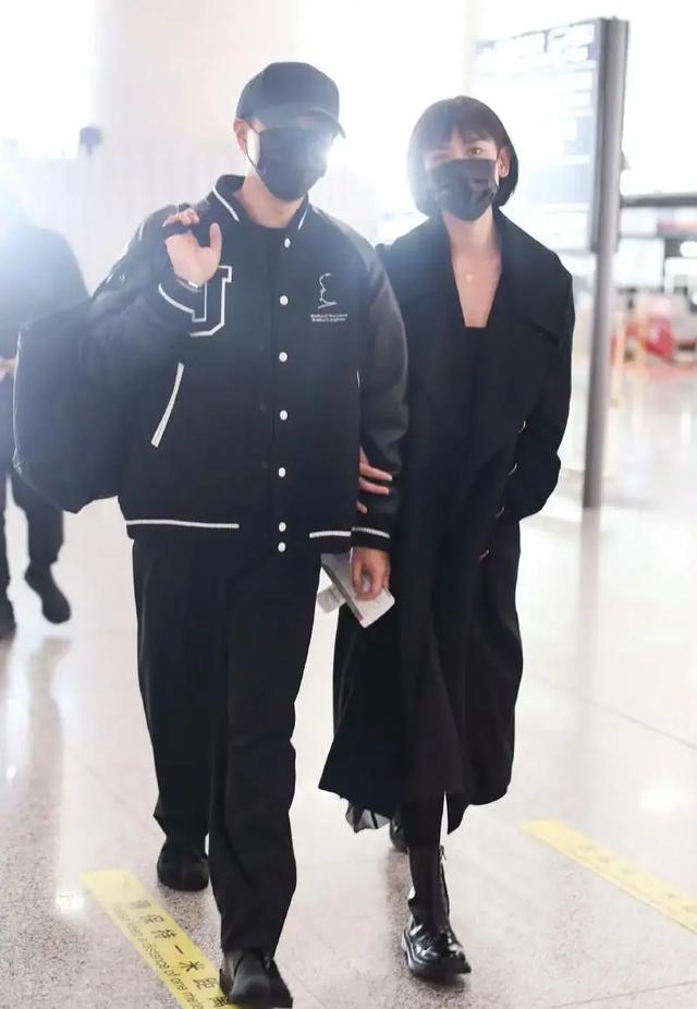 42岁李晓峰晒近照,被问和刘凯威分手了吗?新发型显老,像赵雅芝