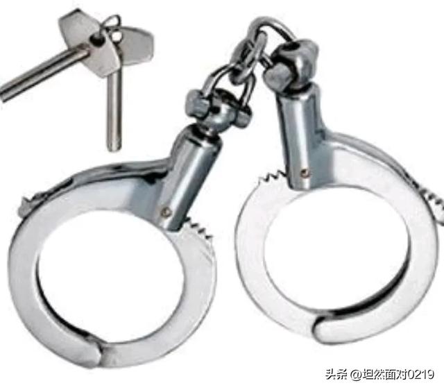 黑道狂徒:人性的泯灭(大结局)