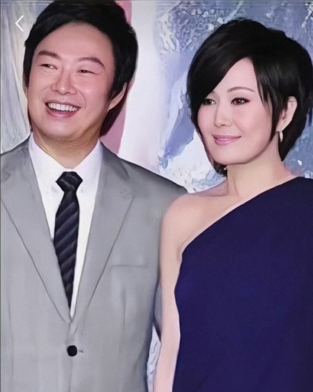 白冰冰爆费玉清近况，退休后不旅游不打麻将，姐姐盼复出继续唱歌