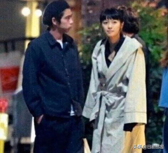 荣仓奈奈宣布怀二胎,与贺来贤人被赞日本荧幕理想夫妻